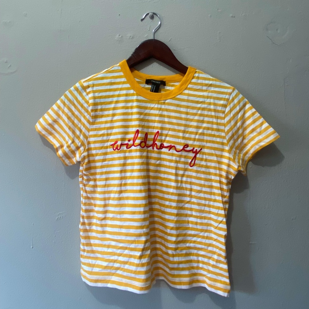 NWOT yellow striped graphic tee